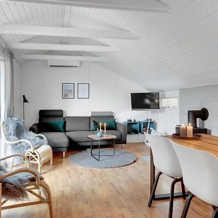 In Bjert With Kitchen * Binderup Strand