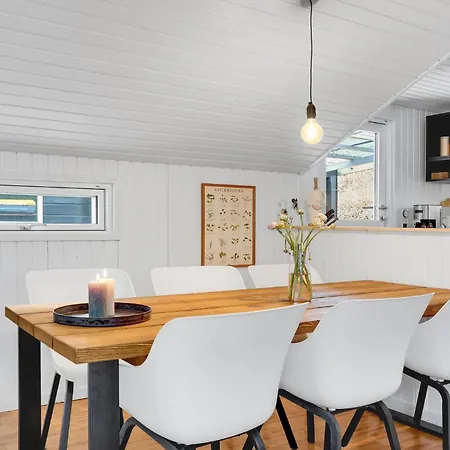 In Bjert With Kitchen * Binderup Strand