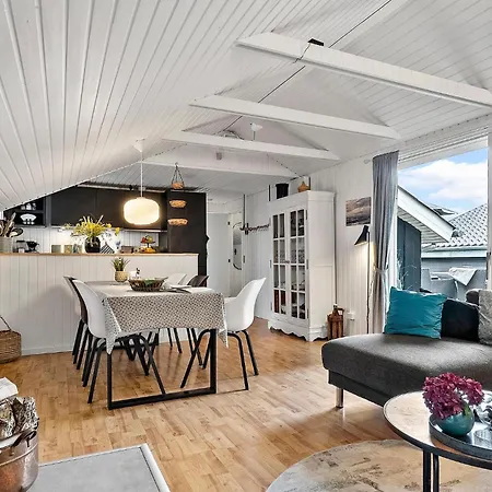 3 Bedroom Awesome In Bjert Binderup Strand